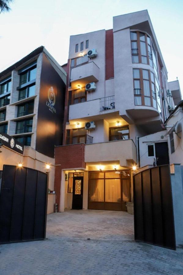 Legend Hotel تبليسي المظهر الخارجي الصورة