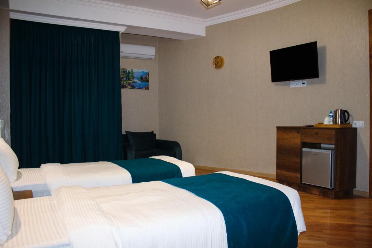 Legend Hotel تبليسي المظهر الخارجي الصورة