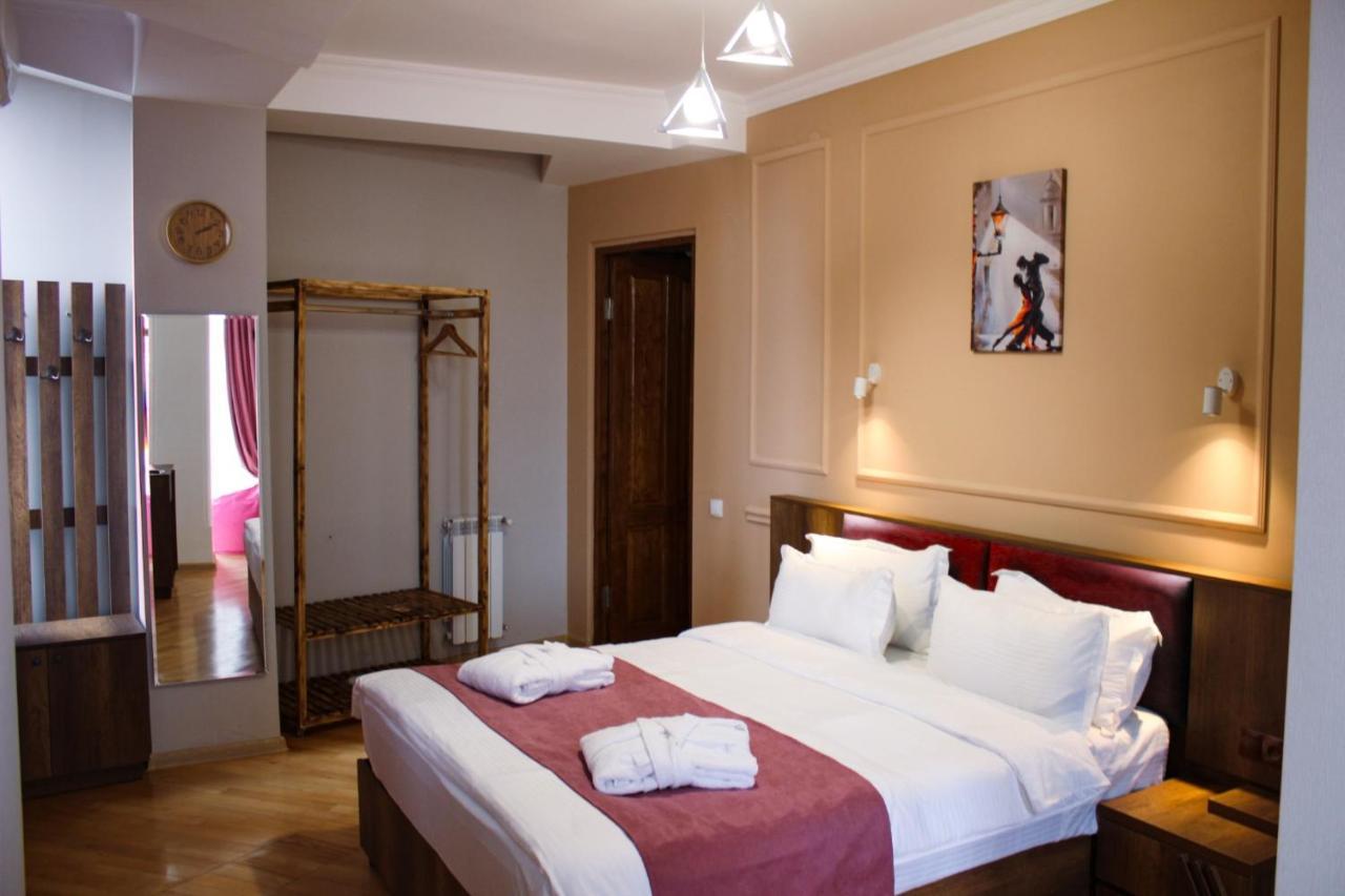 Legend Hotel تبليسي المظهر الخارجي الصورة