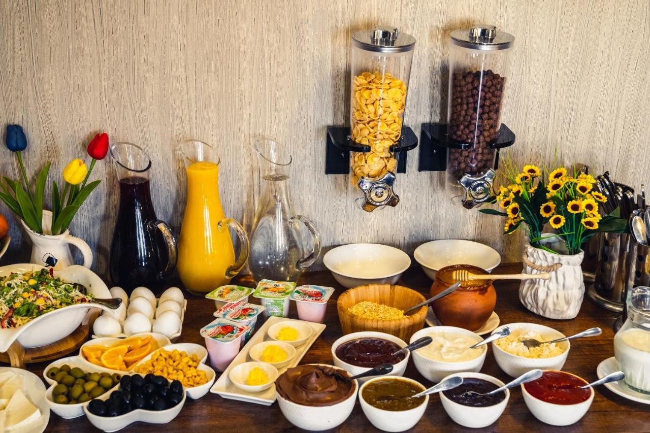 Legend Hotel تبليسي المظهر الخارجي الصورة