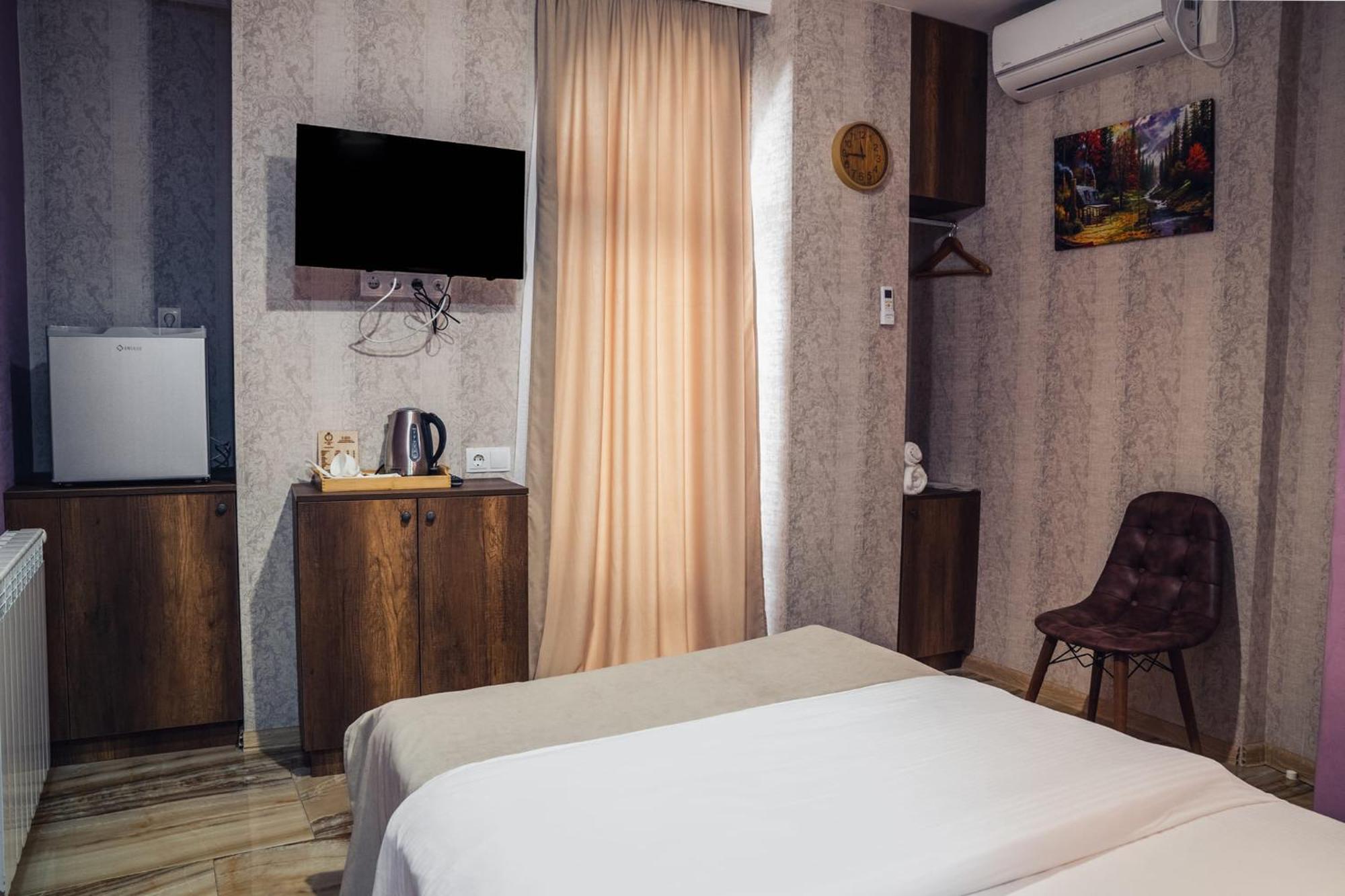 Legend Hotel تبليسي المظهر الخارجي الصورة